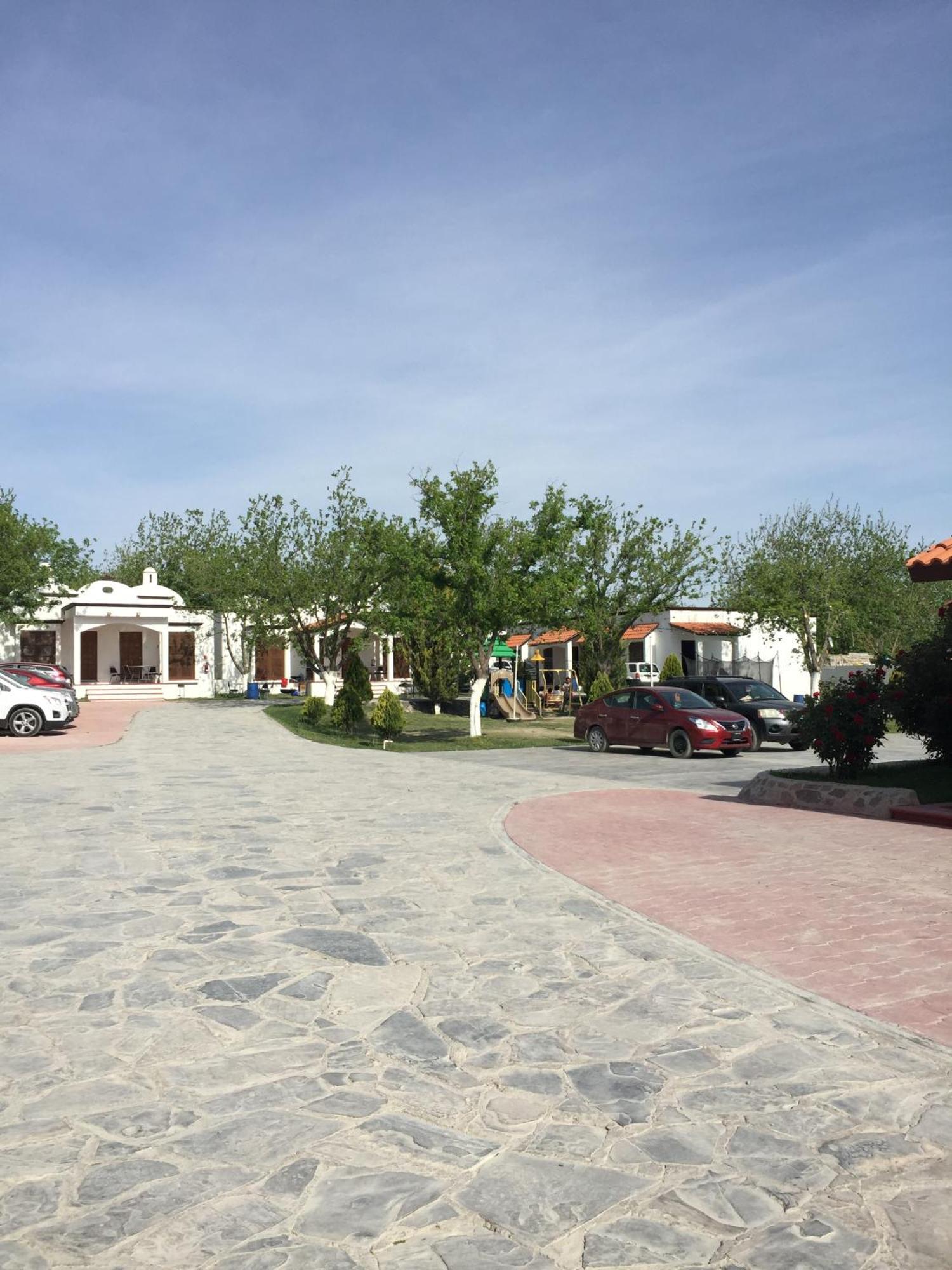 La Ilusion Hotel Campestre Y Balneario Parras de la Fuente Extérieur photo