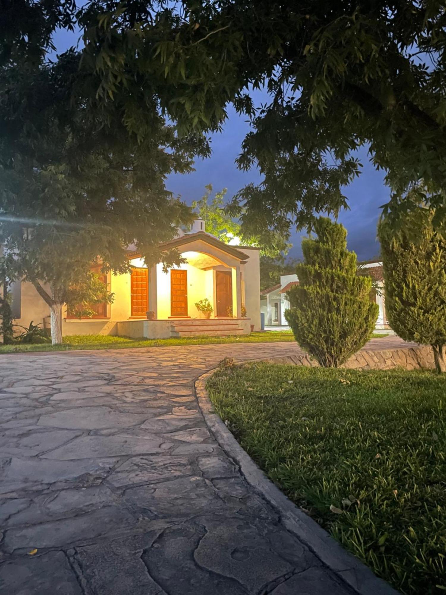 La Ilusion Hotel Campestre Y Balneario Parras de la Fuente Extérieur photo